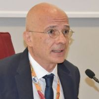 Prof. Dr. Fausto Catena avatar image