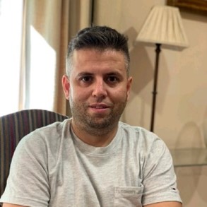 Dr. Enrique Fernandez Ledesma avatar image