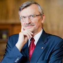 Prof. Dr. Bronisław Marciniak avatar image