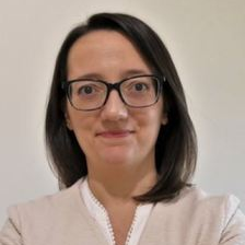 Dr. Cláudia Sousa avatar image