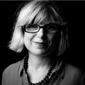 Prof. Dr. Katherine Baxter avatar image