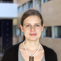 Dr. Maja Pušnik avatar image