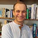 Dr. Carlos Martins avatar image