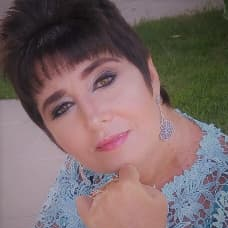 Dr. Luciana Scotti avatar image