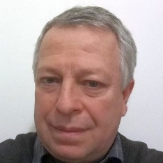 Prof. Dr. László Poppe avatar image