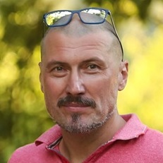 Dr. Tomasz Garbowski avatar image