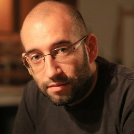 Dr. Radu Comes avatar image