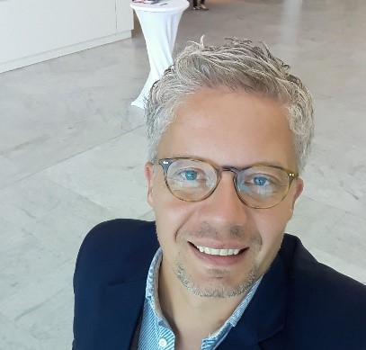 Dr. Konrad Kleszczyński avatar image