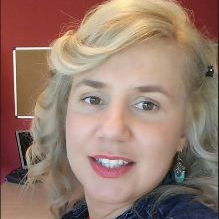 Dr. Mariyana Schoultz avatar image