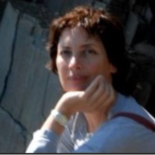 Prof. Dr. Csilla Dallos avatar image