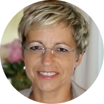 Dr. Blanka Lenczowski avatar image