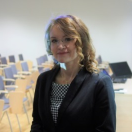 Dr. Anna Pajdak avatar image