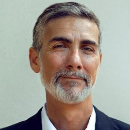 Dr. Francesco De Luca avatar image