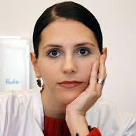 Prof. Dr. Paula Ravasco avatar image