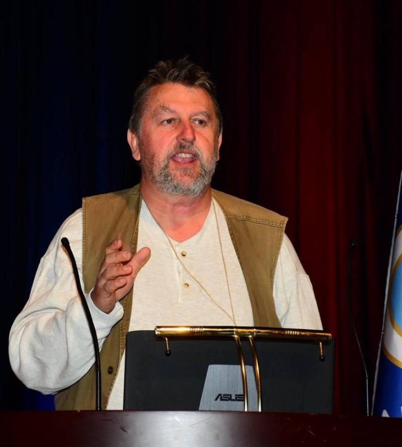 Prof. Dr. Colin Michael Hall avatar image