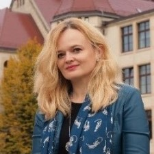 Dr. Joanna Jablonska avatar image