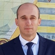 Dr. Arnaldo Silva Rodrigues de Oliveira avatar image