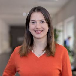 Dr. Ksenia Morozova avatar image