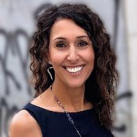 Dr. Elisa Moretti avatar image