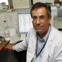 Dr. Juan Pedro López-Siguero avatar image