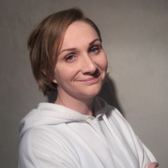 Dr. Justyna Topolska avatar image