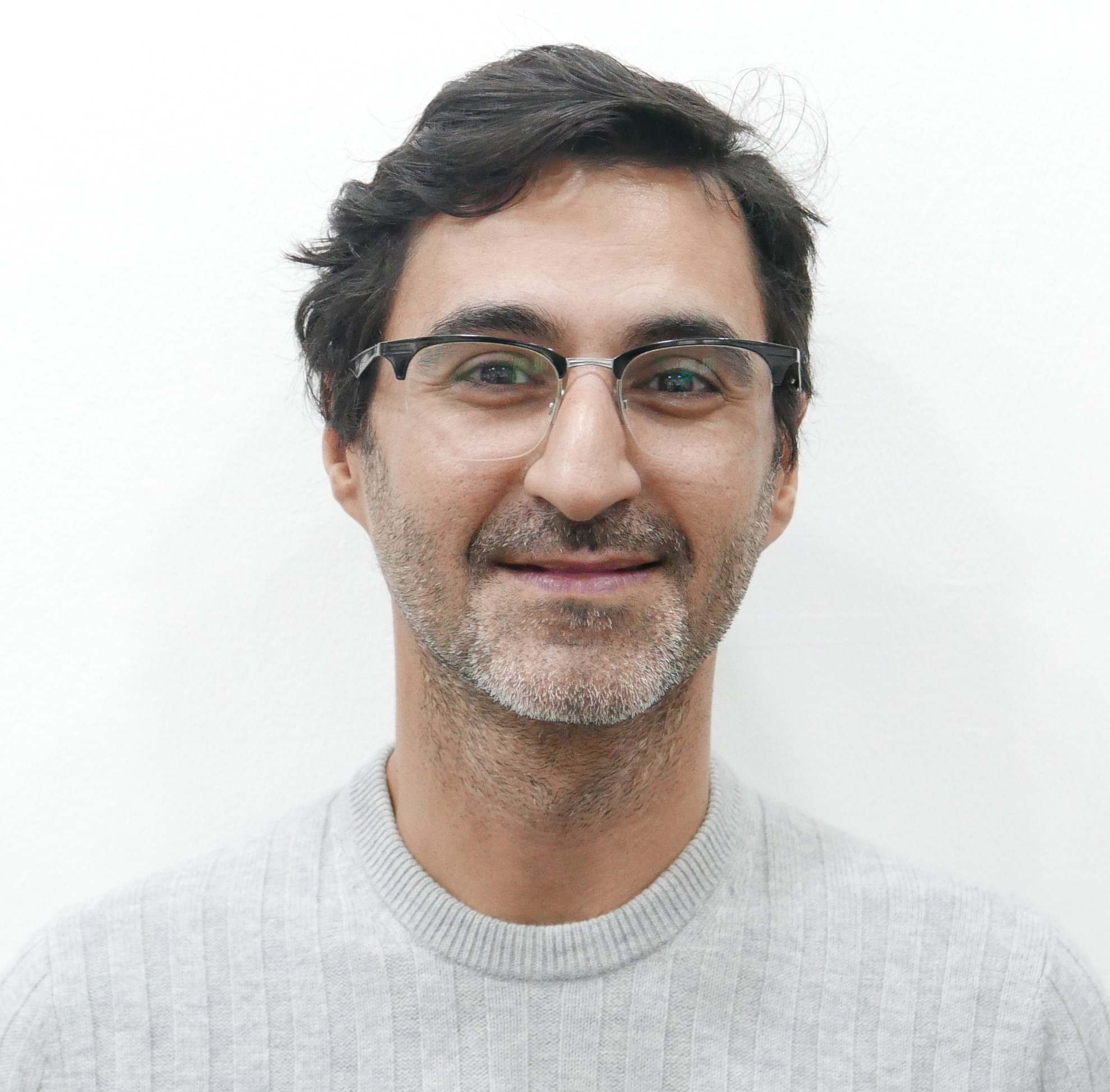 Dr. Pedro Costa avatar image