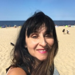 Dr. Katarzyna Kotwica-Mojzych avatar image