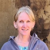 Dr. Anna Zavarzina avatar image