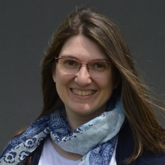 Dr. Elisabete Ferreiro avatar image