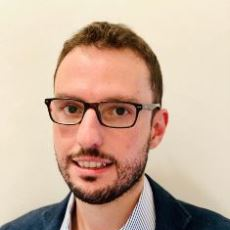 Dr. Claudio de Lucia avatar image