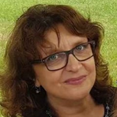 Dr. Renata Siedlecka avatar image
