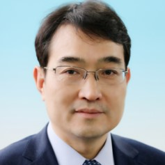 Prof. Dr. Yinchang Feng avatar image