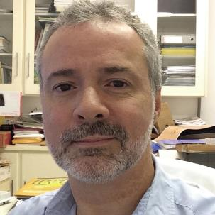 Prof. Dr. Carlos Augusto Fernandes De Oliveira avatar image