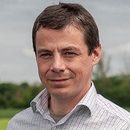 Prof. Dr. Uwe Knauer avatar image