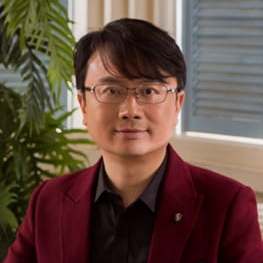 Dr. Xin Wang avatar image