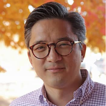 Prof. Dr. Moon-Suhn Ryu avatar image