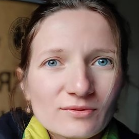 Dr. Elvira Rozhina avatar image