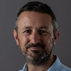 Prof. Dr. Eric Morgan avatar image