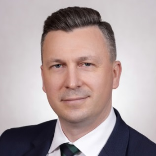 Dr. Edward Roszyk avatar image