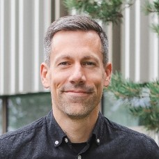 Dr. Fabian Lorig avatar image