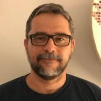 Dr. Célio Geraldo Freire-de-Lima avatar image