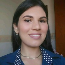 Dr. Aline Gomes de Oliveira Paranhos avatar image