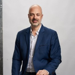 Dr. Stéphane Bouchard avatar image