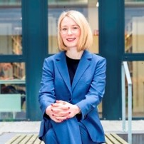 Prof. Dr. Anna-Lena Schubert avatar image