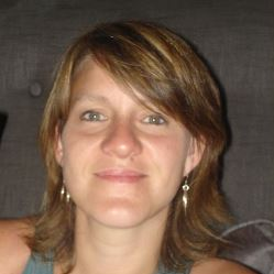 Dr. Sarah Thomis avatar image