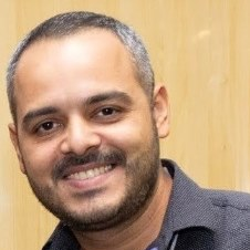 Prof. Dr. Thiago Oliveira avatar image