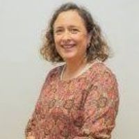 Dr. Cristina Lavareda Baixinho avatar image