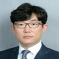 Dr. Se-woon Choe avatar image
