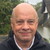 Prof. Dr. Ian Colbeck avatar image