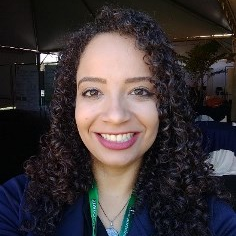 Prof. Dr. Carina Ferreira Pinheiro-Araujo avatar image